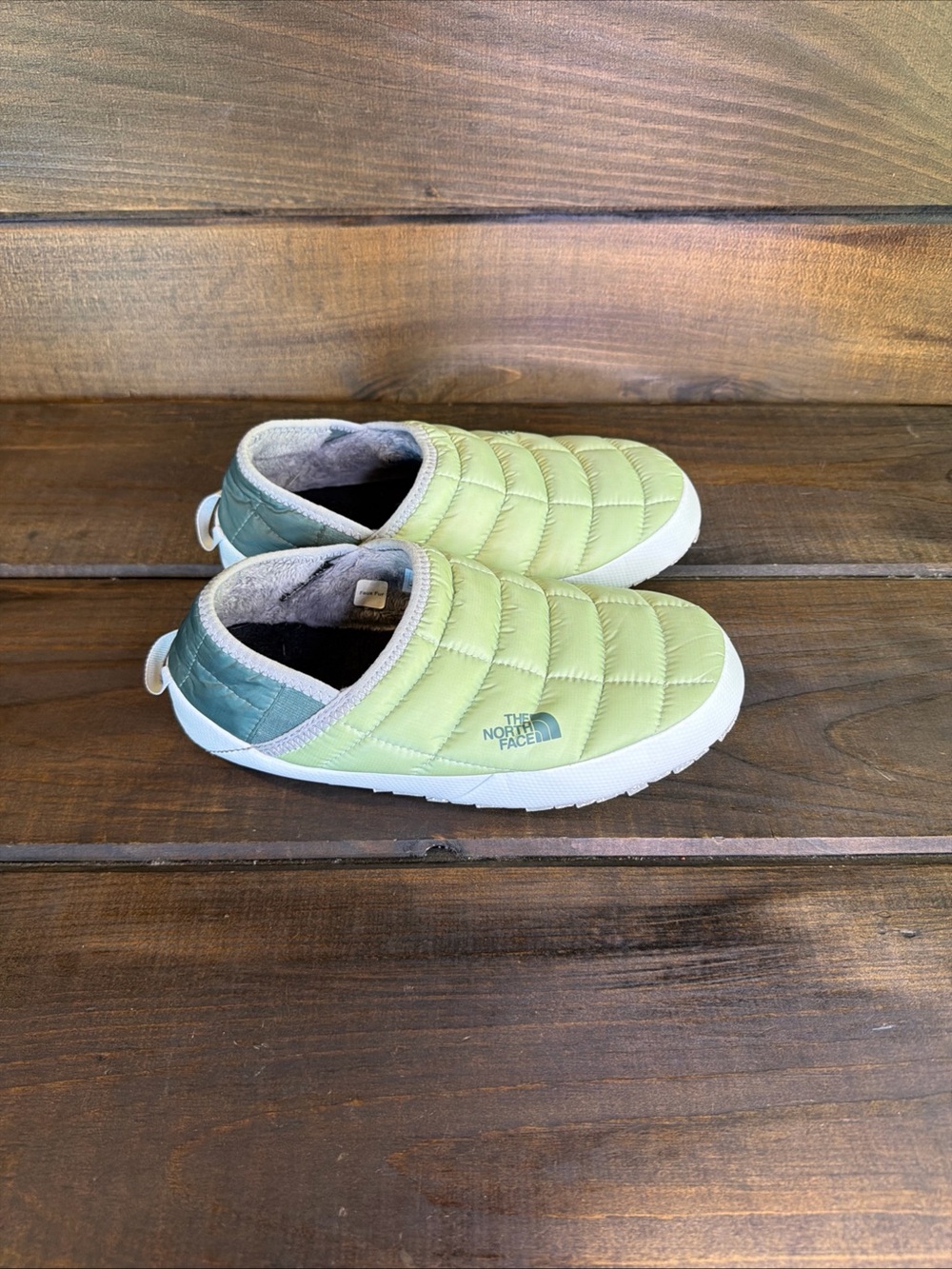 The North Face ThermoBall Traction Mules / Slippers in Light Green Women Size 8